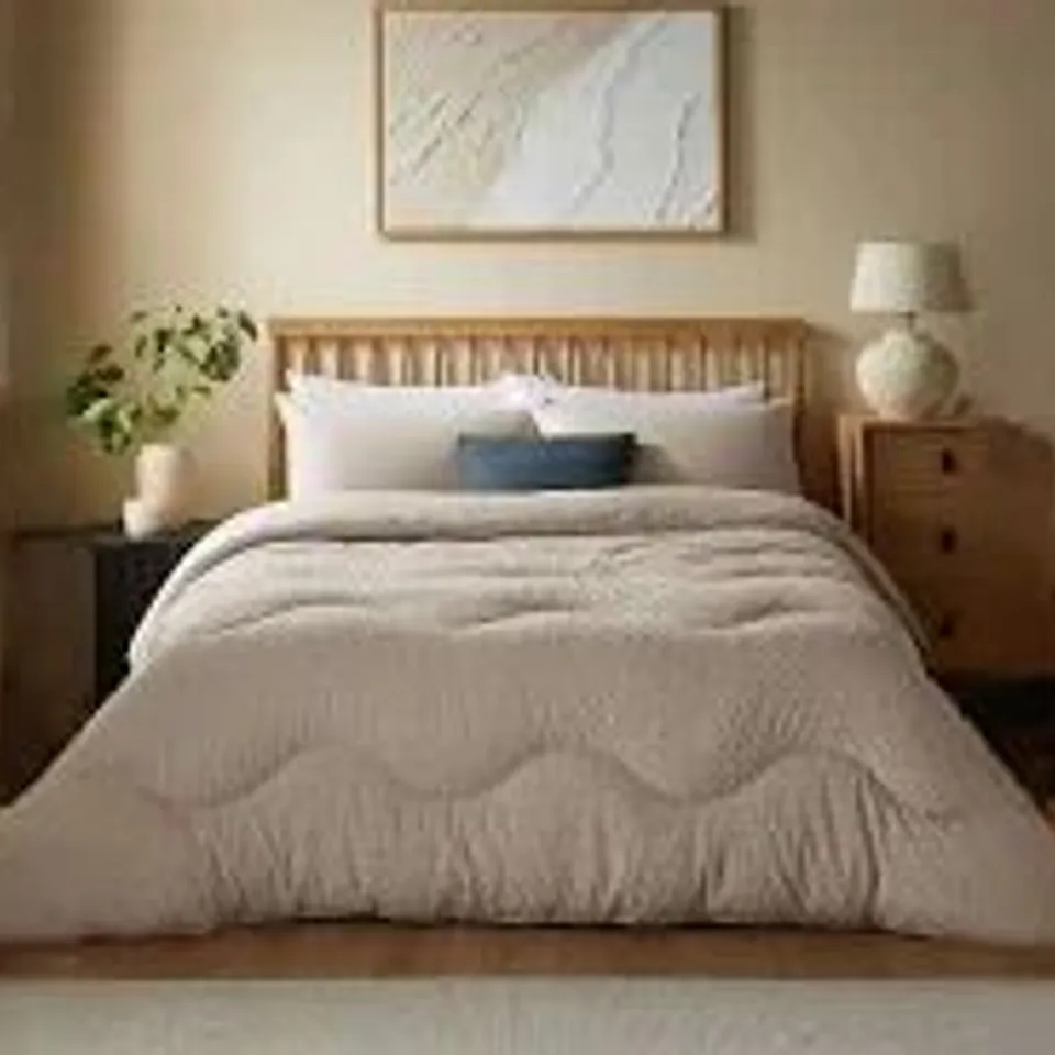 NIGHT LARK TUFTED COVERLESS DUVET - KING SIZE