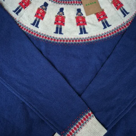 BODEN FESTIVE JUMPER IN BLUE/WHITE/RED SIZE MEDIUM