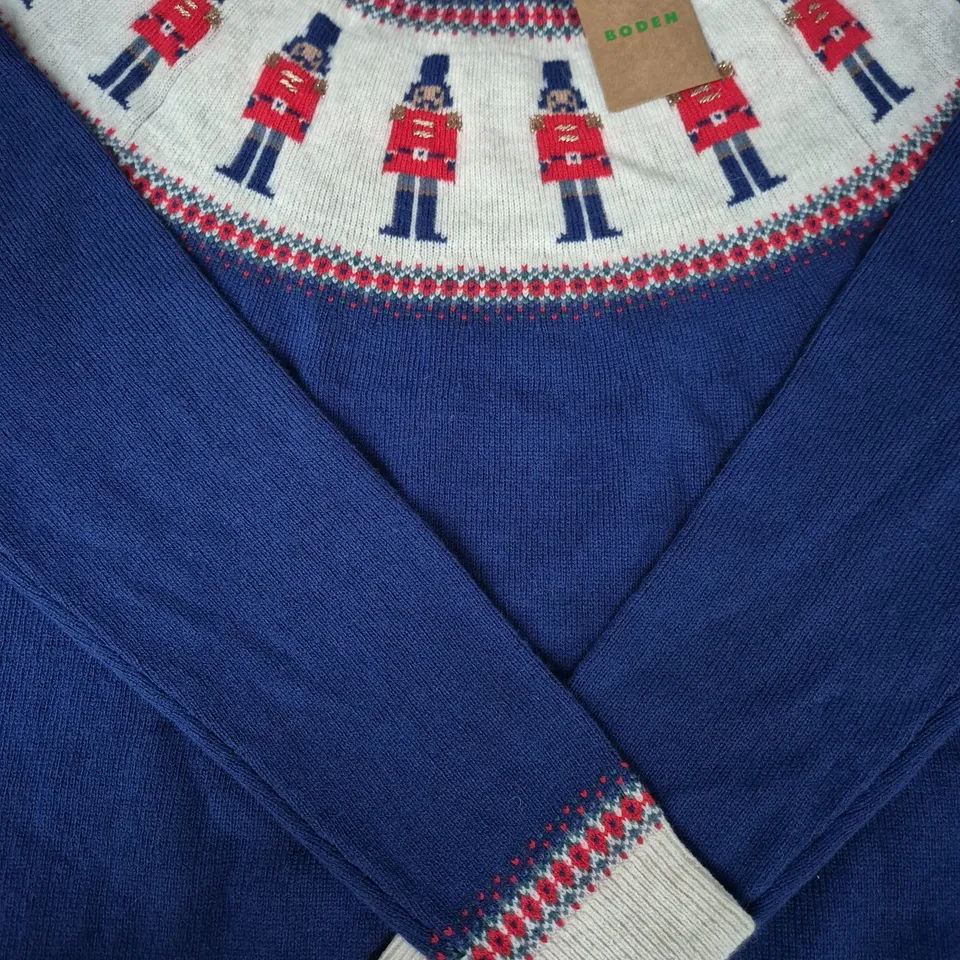 BODEN FESTIVE JUMPER IN BLUE/WHITE/RED SIZE MEDIUM