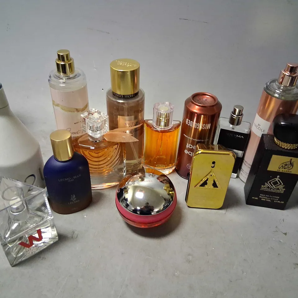 APPROXIMATELY 30 ASSORTED UNBOXED FRAGRANCES TO INCLUDE; TED BAKER, CALVIN KLEIN, LEMCO, SABRINA CARPENTER AND PACO RABANNE