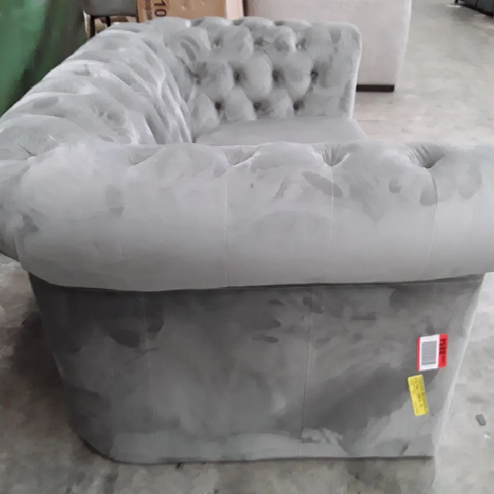 QUALITY DESIGNER LOVESEAT - GREY FABRIC