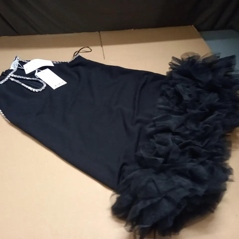 FOREVER UNIQUE EMBELLISHED SLEEVELESS DRESS IN BLACK - 8