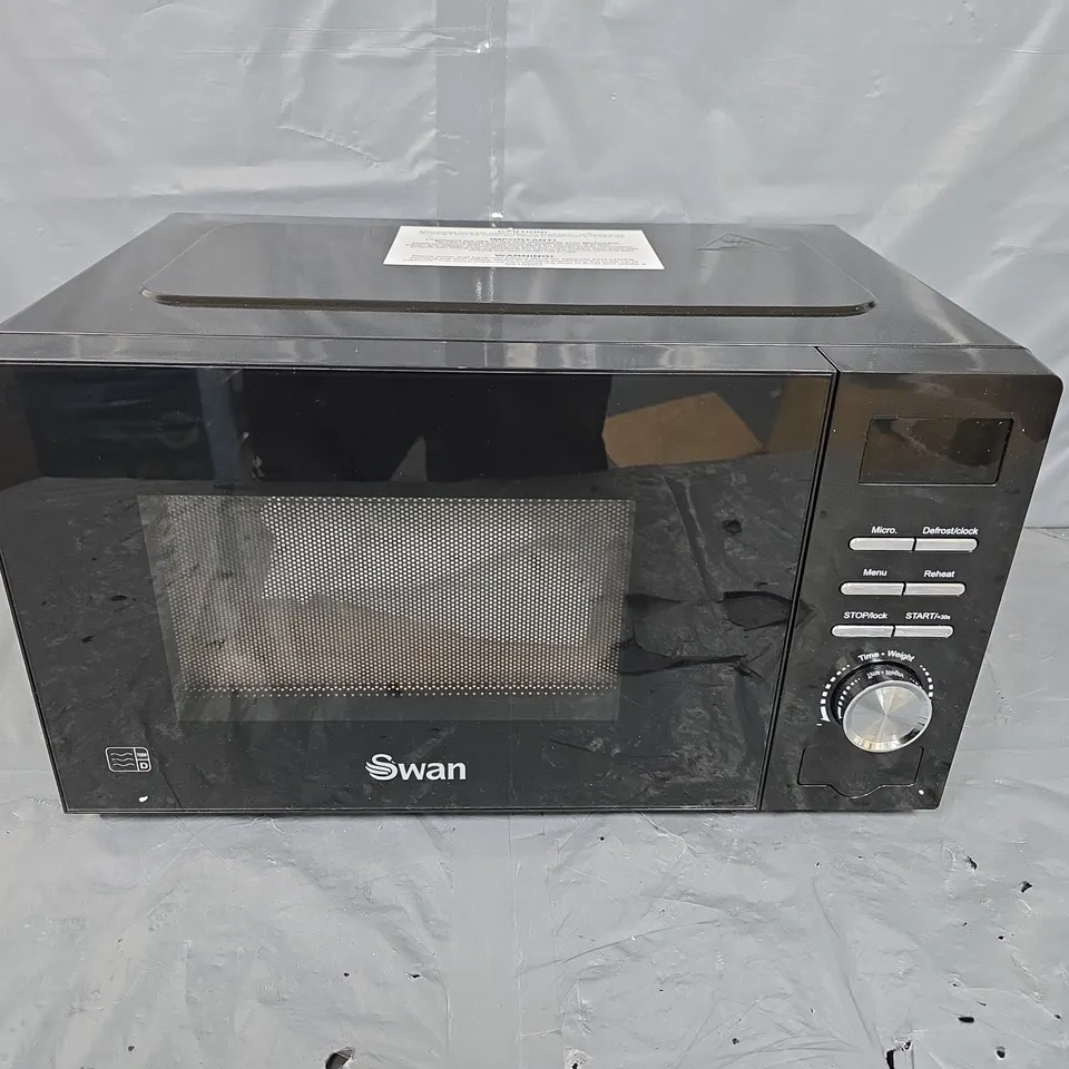 SWAN 20L 700W DIGITAL MICROWAVE IN BLACK - COLLECTION ONLY
