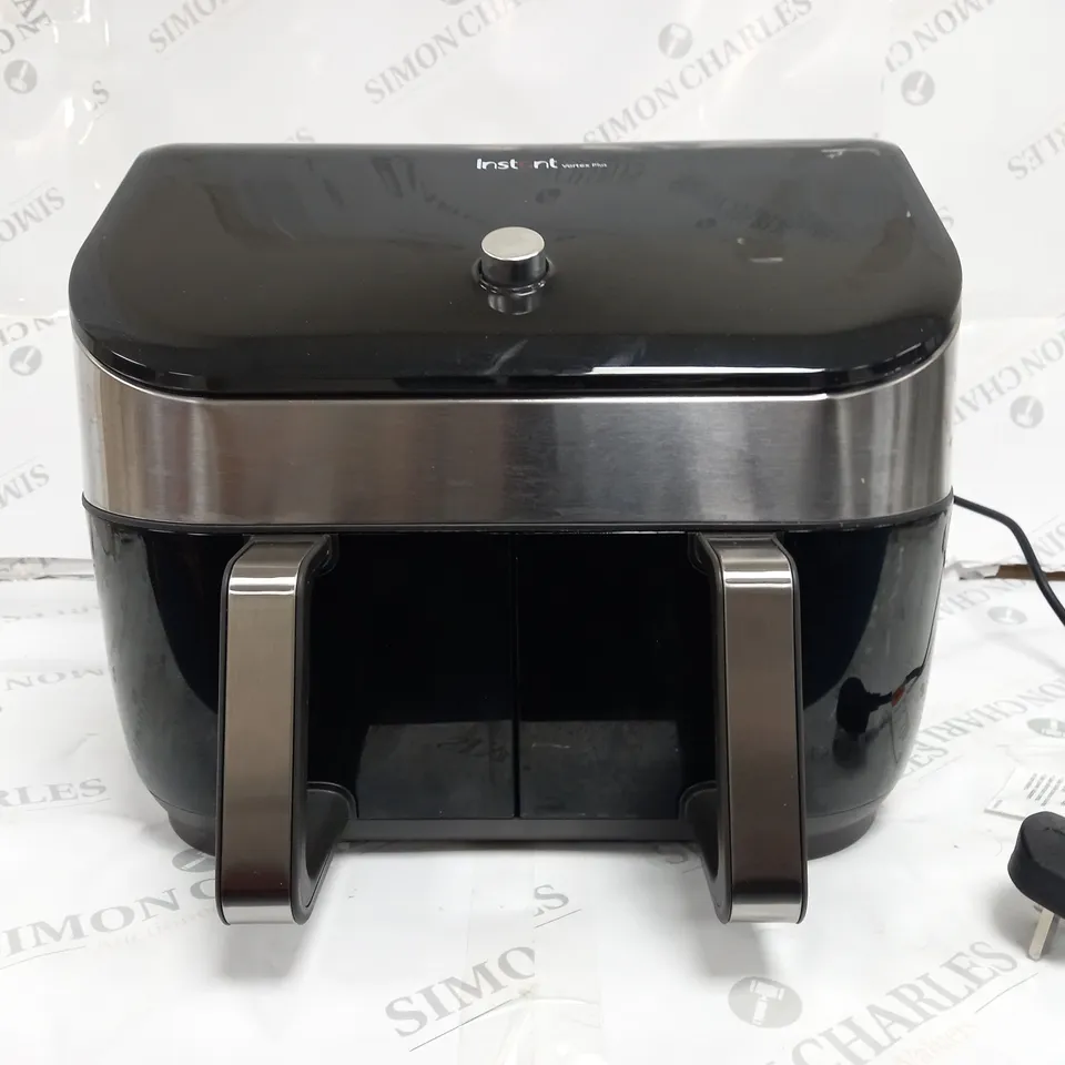 BOXED INSTANT VORTEX 8 IN 1 DUAL AIR FRYER 7.6