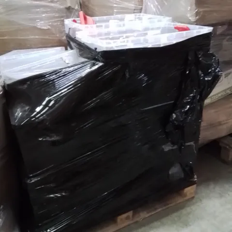 PALLET OF ASSORTED LIQUID BASE ITEMS TO INCLUDE:DE-ICER,CAR CLEANER,PET TREATMENT CARPET STAIN REMOVAL,FABRIC CLEANER