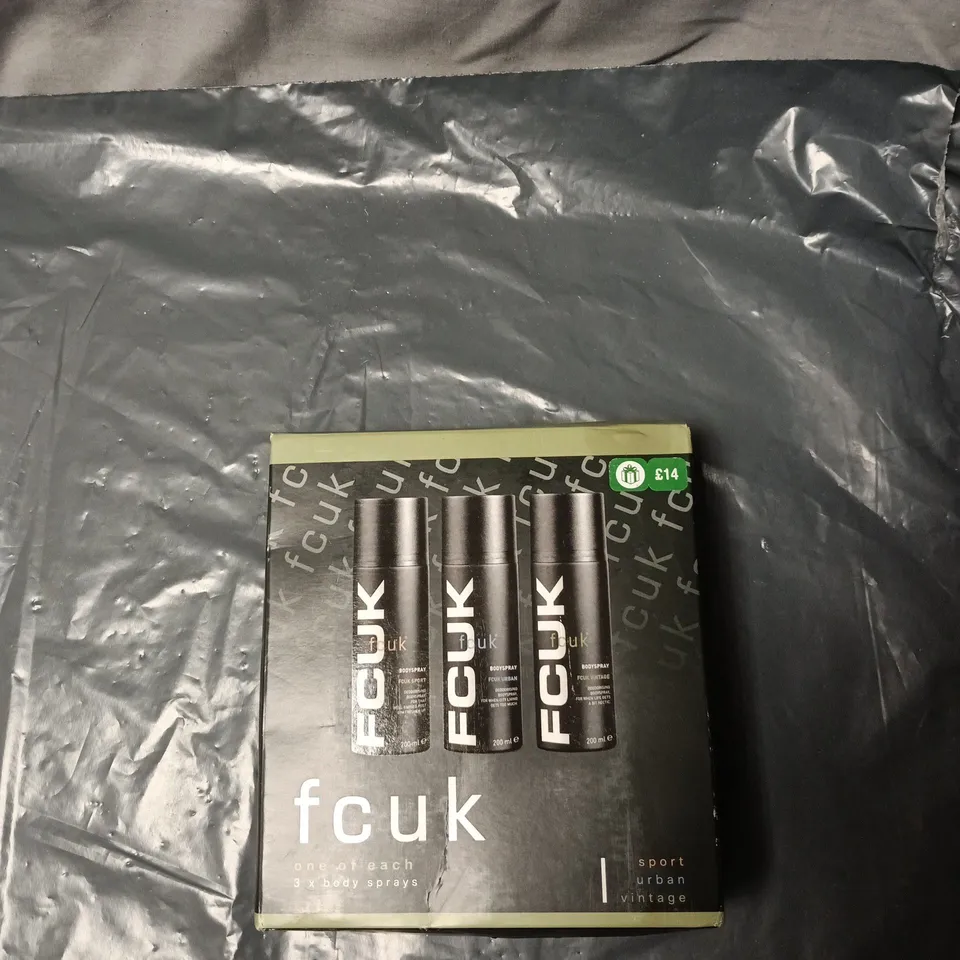 BOX OF APPROXIMATELY 6 ASSORTED COSMETIC BOXSETS TO INCLUDE GHOST BOX AND FCUK BOX 