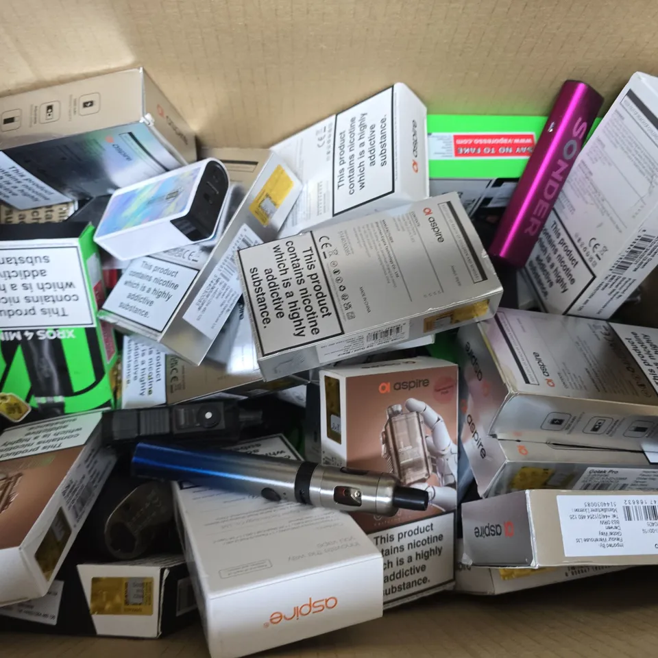 APPROXIMATELY 20 ASSORTED VAPE & E-CIGARETTE PRODUCTS TO INCLUDE BRANDS SUCH AS ASPIRE, VAPORESSO, VOOPOO, ETC