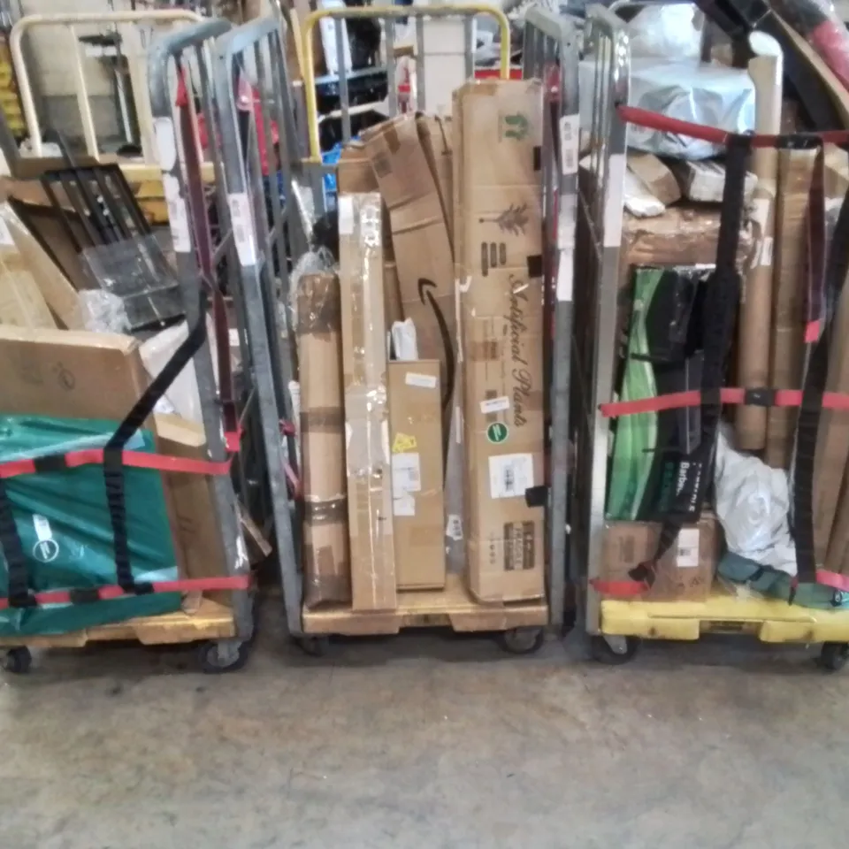3 CAGES CONTAINING ASSORTED ITEMS INCLUDING: RETRACTABLE SAFETY GATES, ROLLING STOOL, SHOE RACK, GARDEN TOOL, YOGA MAT ECT - CAGES NOT INCLUDED 