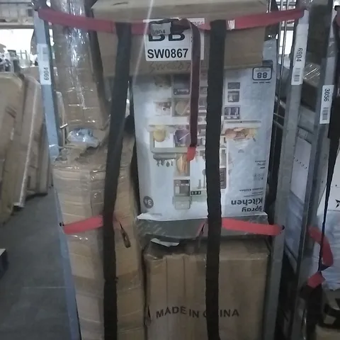 CAGE OF ASSORTED HOUSEHOLD GOODS TO INCLUDE CLOCK, SPRAY KITCHEN AND COMPUTER TABLE 