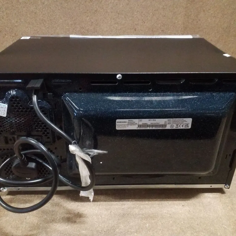 BOXED SAMSUNG MW3500K MICROWAVE OVEN 