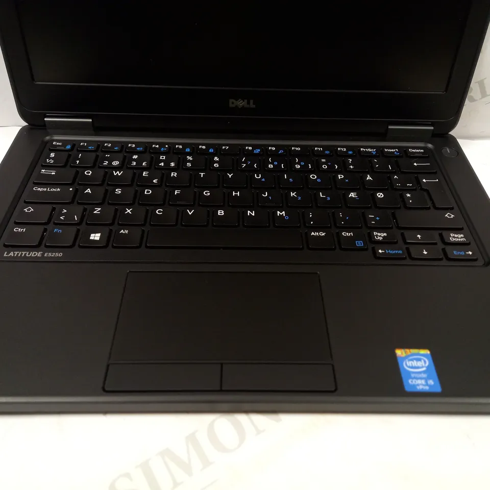 DELL LATITUDE E5250 LAPTOP IN BLACK