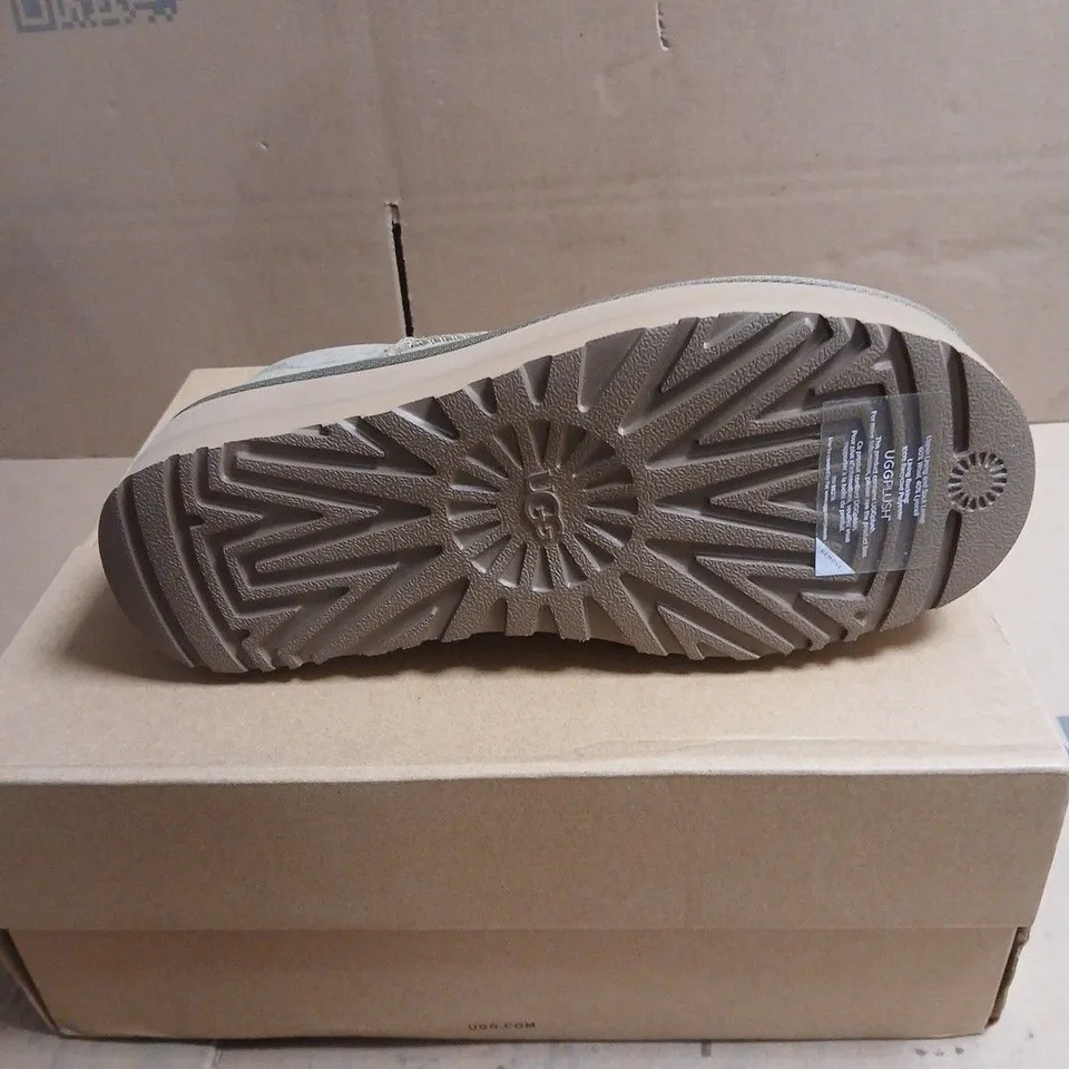 UGG GREY SUEDE ANKLE BOOTS WITH SHEARLING TRIM AND THICK PLATFORM SOLE BOXED UK 7