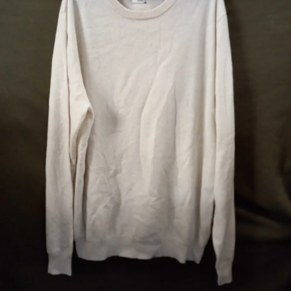 JOHN HENRIC CASHMERE SWEATER IN CREAM WHITE - XL