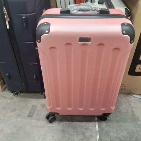 MEDIUM SUITCASE PINK