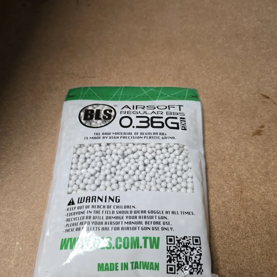 APPROXIMATELY 15 ASSORTED ITEMS INCLUDING AIRSOFT REGULAR BBS AND MARKSMAN AIR RIFLE PELLETS