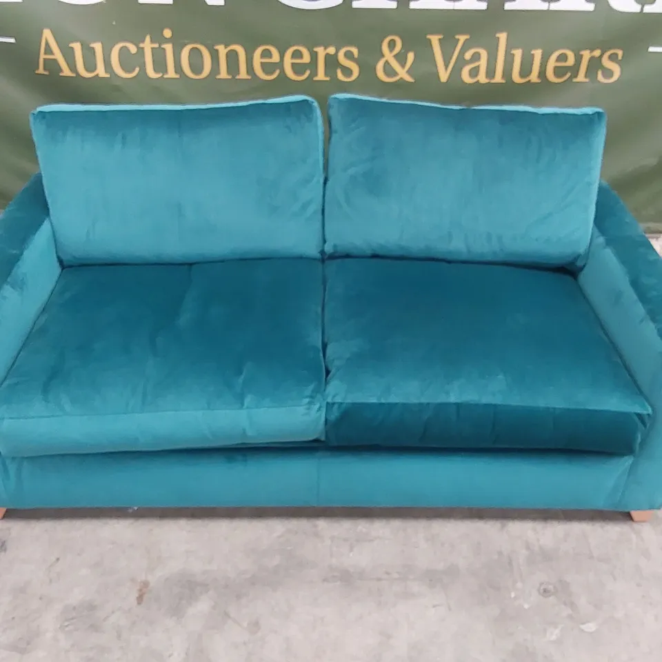 QUALITY DESIGNER 3 SEATER VELVET SOFA BED