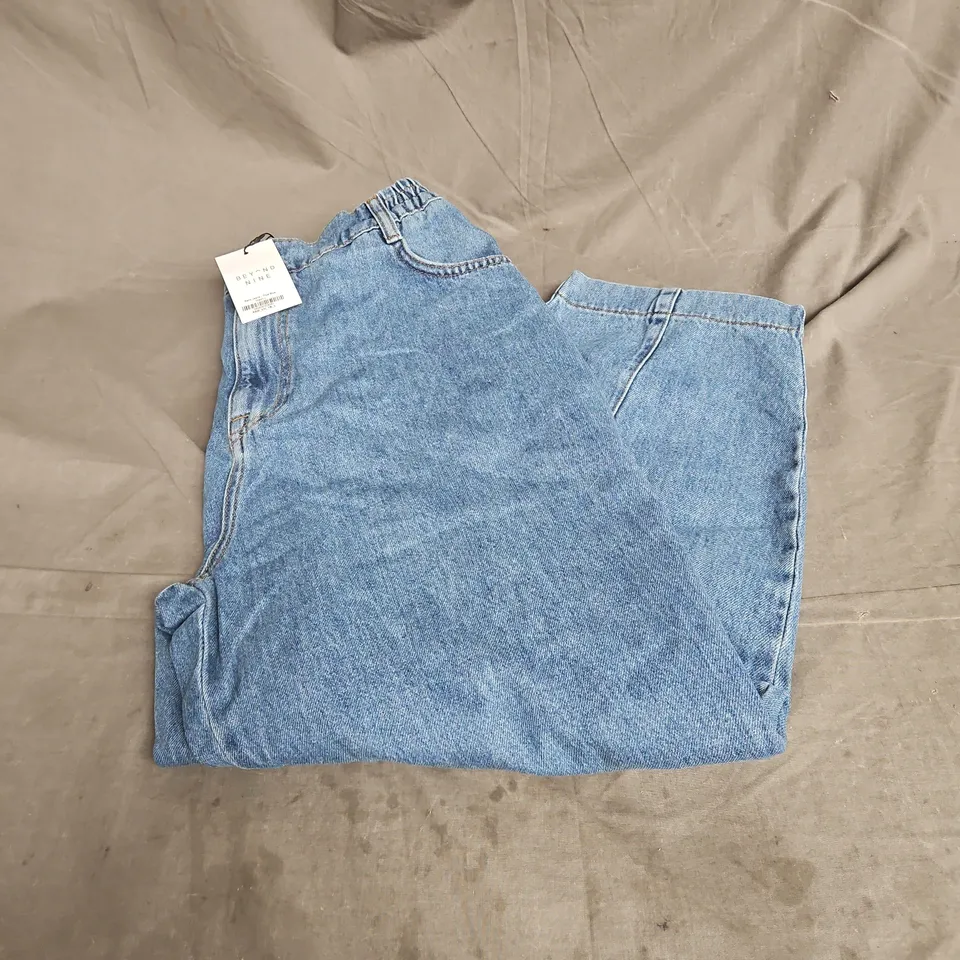 BEYOND NINE REMI JEANS IN TRUE BLUE WASH SIZE L