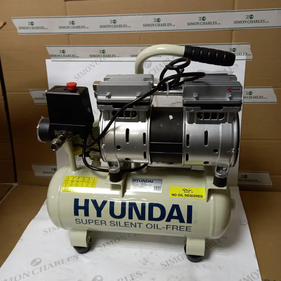 HYUNDAI SILENCED AIR COMPRESSOR, 550 W, 230 V - COLLECTION ONLY