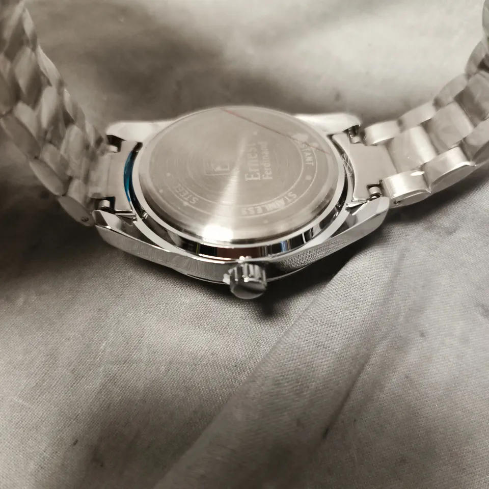 ERNEST FERDINAND WATCH – BLUE GLOBAL DIAL – STAINLESS STEEL STRAP – 3ATM WATER RESISTANT - GIFT BOX