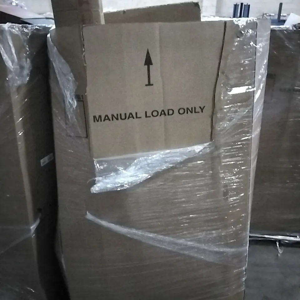 PALLET CONTAINING VARIOUS ASSORTED ITEMS TO INCLUDE: SEVERAL TUPERWARE BOXES AND LIDS, GAZEBO, CABIN LUGGAGE SUITCASE, ETC.