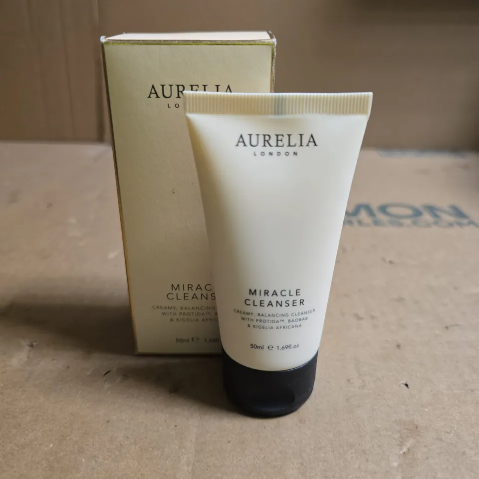 AURELIA LONDON MIRACLE CLEANSER – 50ML (WITH BOX)