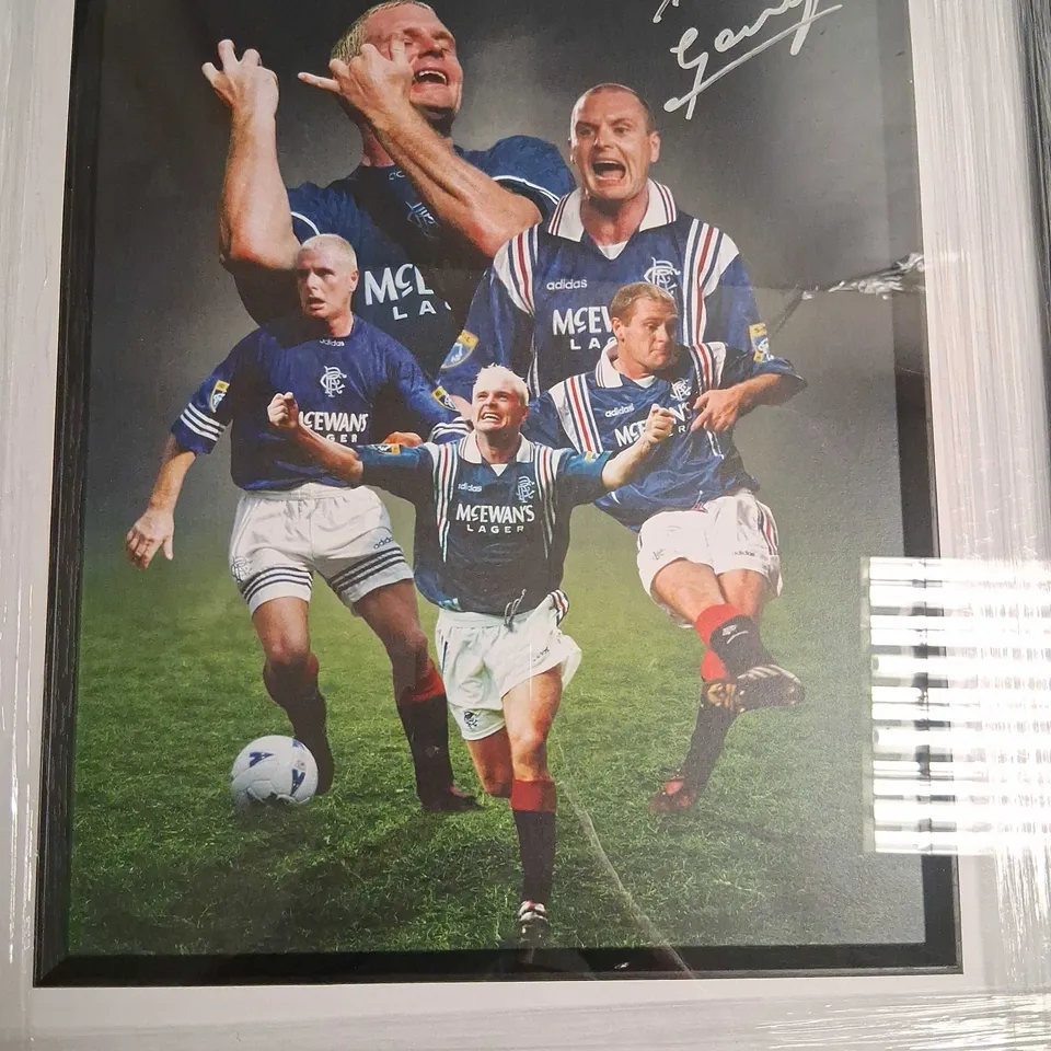 FRAMED PAUL GASCOIGNE SIGNED RANGERS FC PHOTO COLLAGE