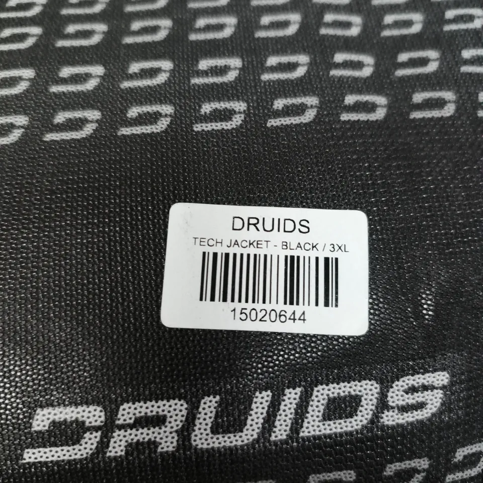 DRUIDS TECH JACKET – BLACK – UK 3XL
