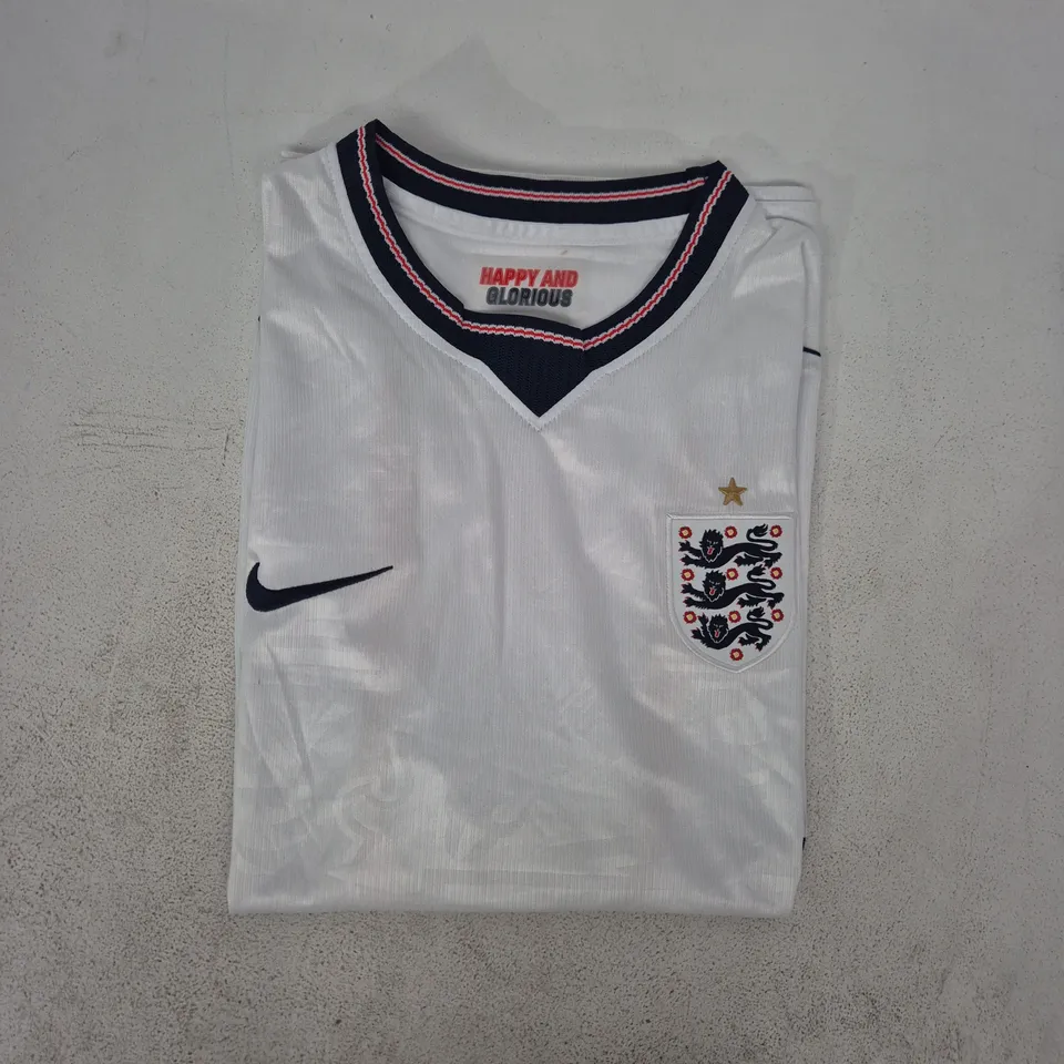 NIKE ENGLAND HOME FOOTBALL JERSEY SIZE LARGE