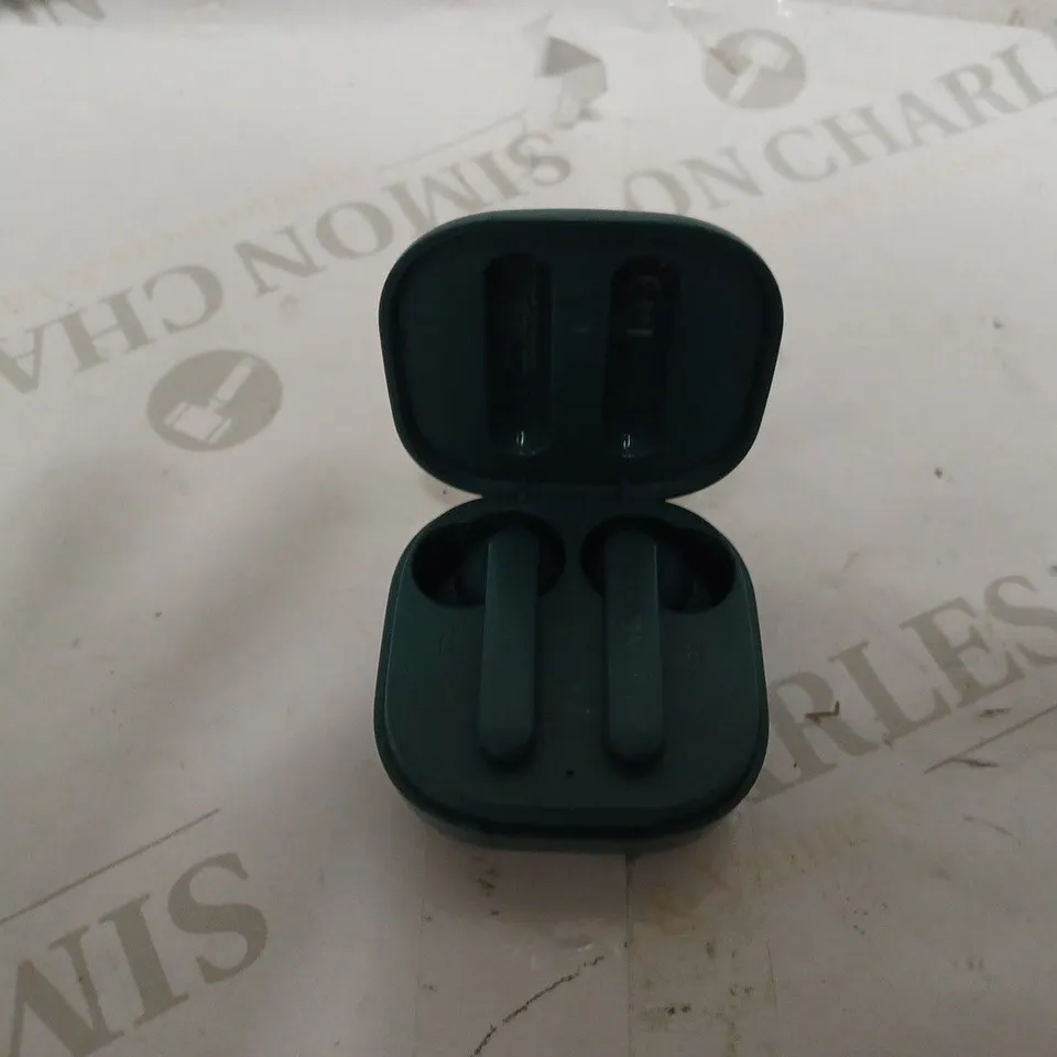 URBANEARS TRUE WIRELESS BLUETOOTH EARPHONES - GREEN