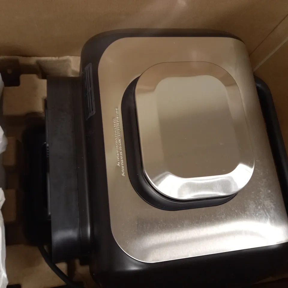 NINJA HEALTH GRILL & AIR FRYER (AG651UK)