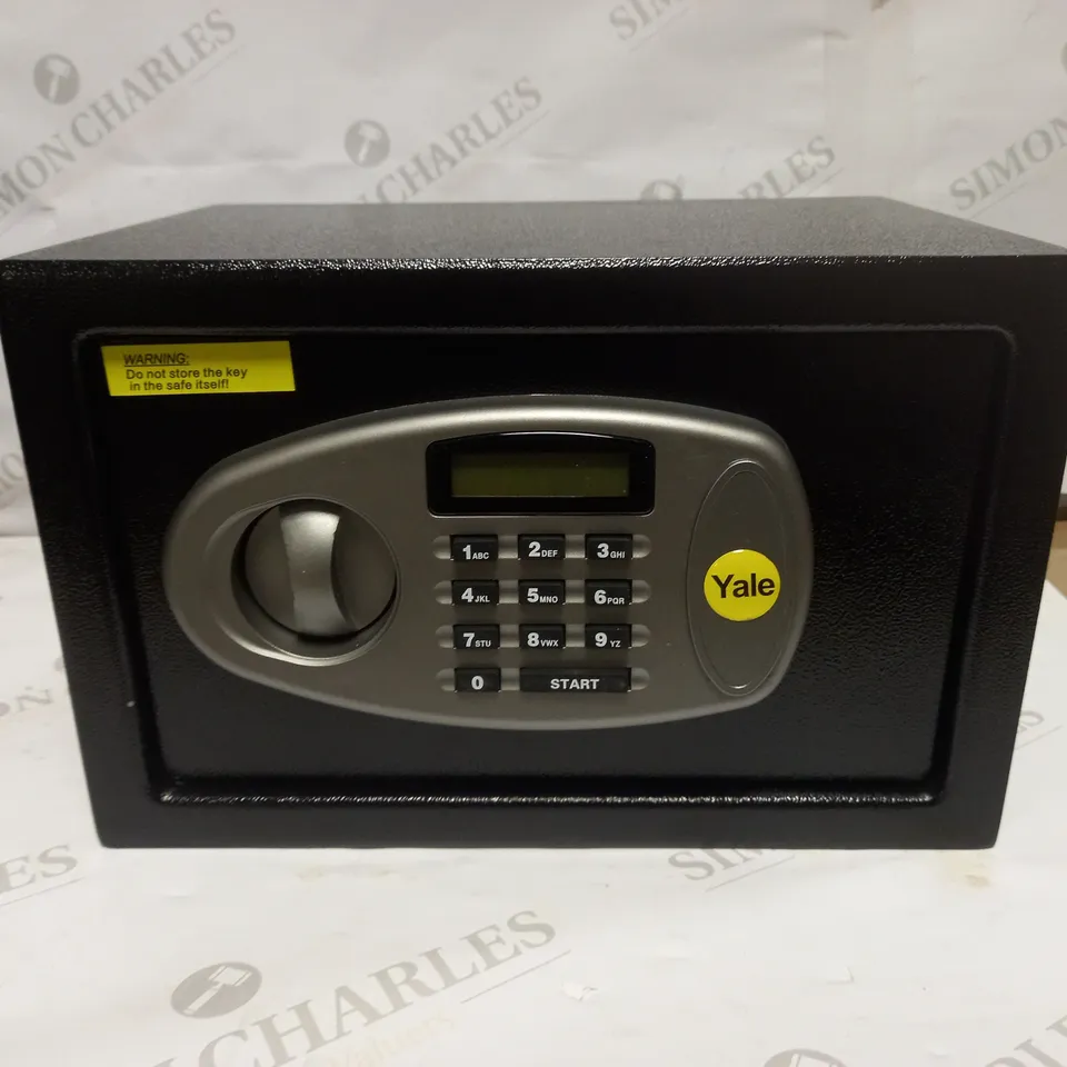 YALE Y-SS0000NFP SMALL STEEL DIGITAL SAFE