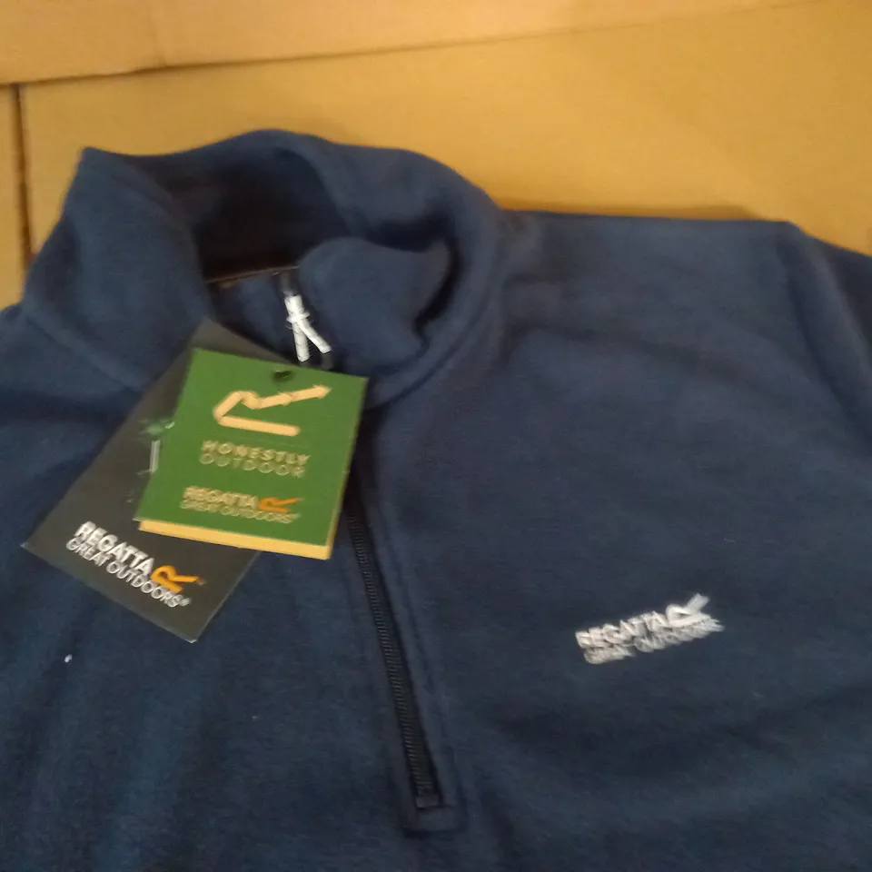 REGATTA NAVY 1/4 ZIP FLEECE - UK L