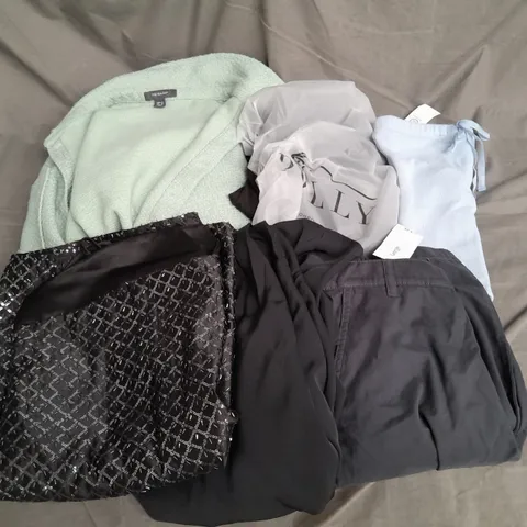 APPROXIMATELY 20 ASSORTED CLOTHING ITEMS IN VARIOUS SIZES AND STYLES TO INCLUDE - JACKET, TROUSERS, DRESSES, ETC