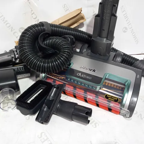 SHARK UPRIGHT VACUUM CLEANER