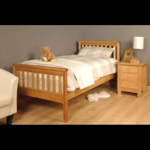 BOXED SHANE BED FRAME IN CARAMEL // SIZE: 4'6" DOUBLE (1 BOX)
