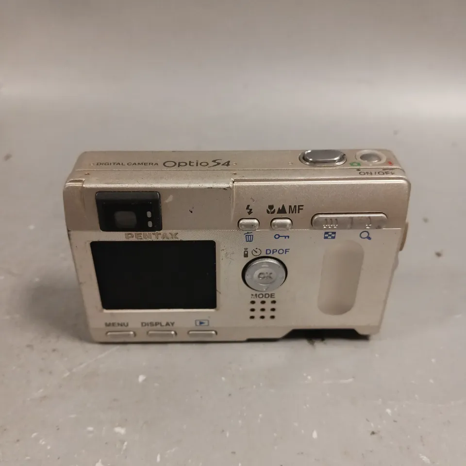OPTIO S4 DIGITAL CAMERA 