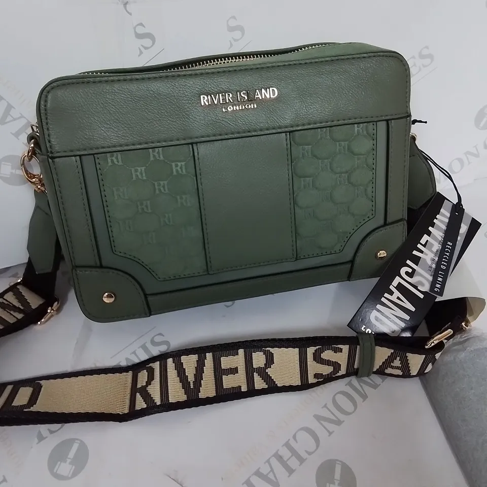 RIVER ISLAND GREEN CARRY BAG