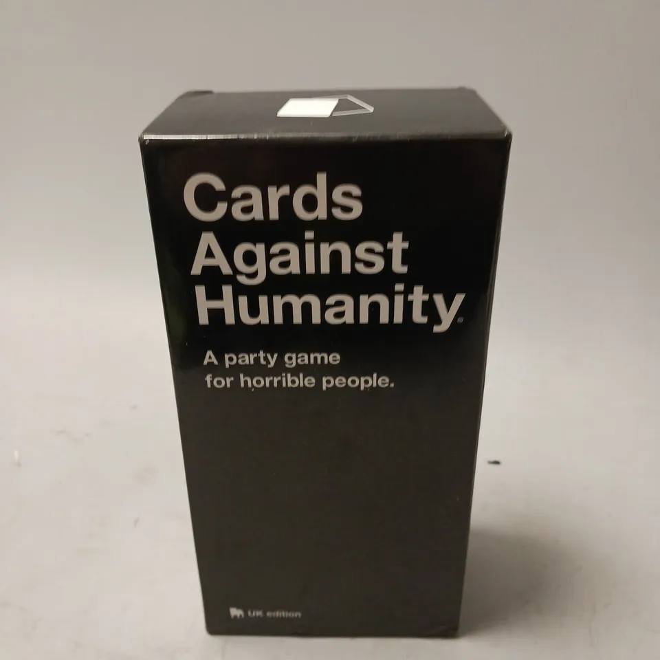 CARDS AGAINST HUMANITY CARD GAME