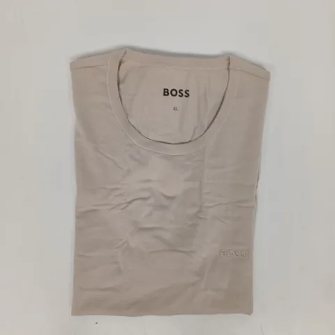 BOSS CREW NECK SHORT SLEEVE T-SHIRT IN SAND SIZE XL