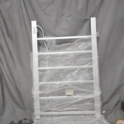 ELECTRIC TOWEL WARMER – 100W, WALL-MOUNTED