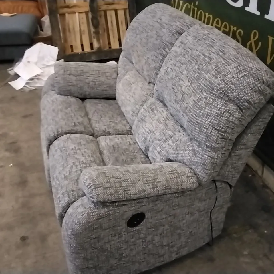QUALITY BRITISH DESIGNED & MANUFACTURED G PLAN GREY PATTERNED FABRIC ELECTRIC RECLINING 2 SEATER SOFA