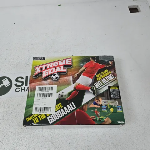 XTREME GOAL TABLETOP SOCCER GAME – BOXED (TOMY)
