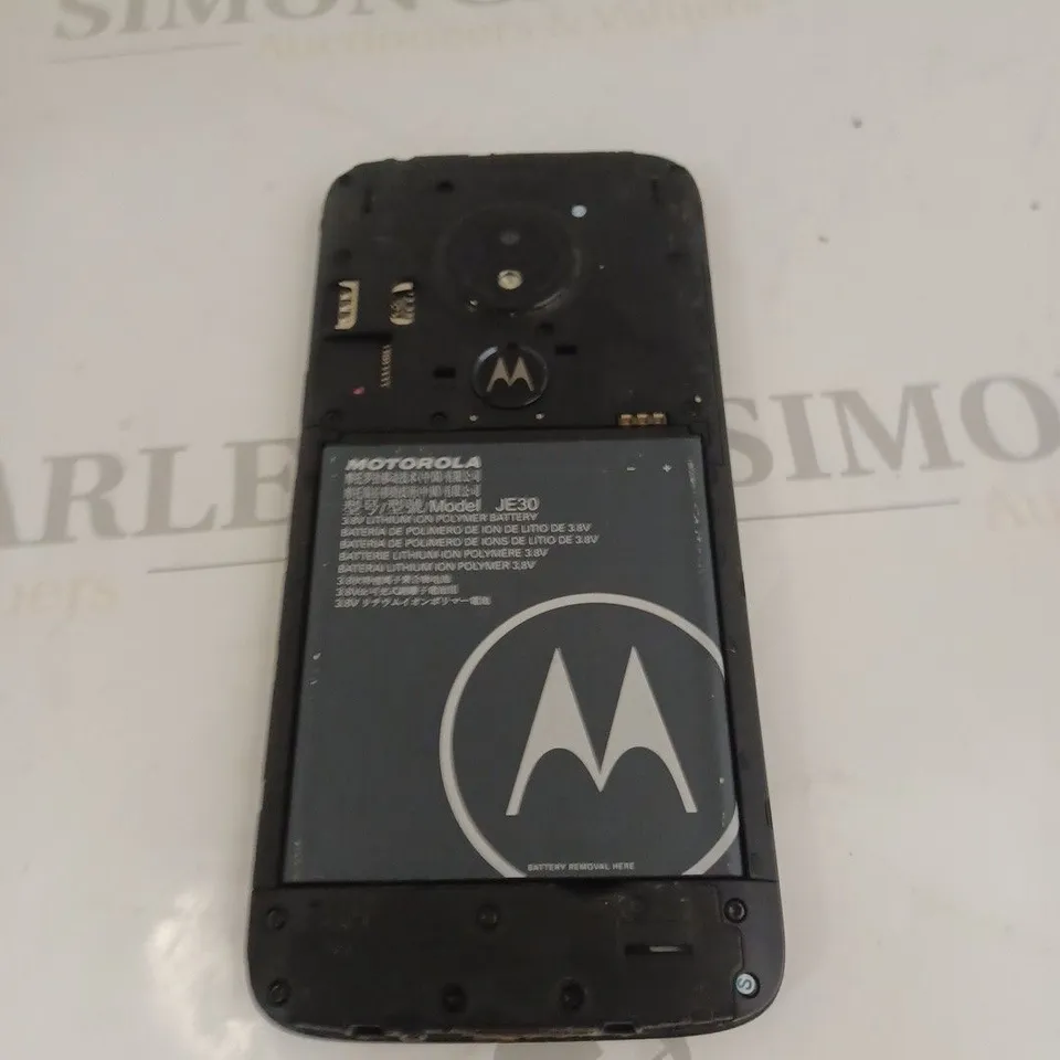 MOTOROLA JE30 MOBILE PHONE