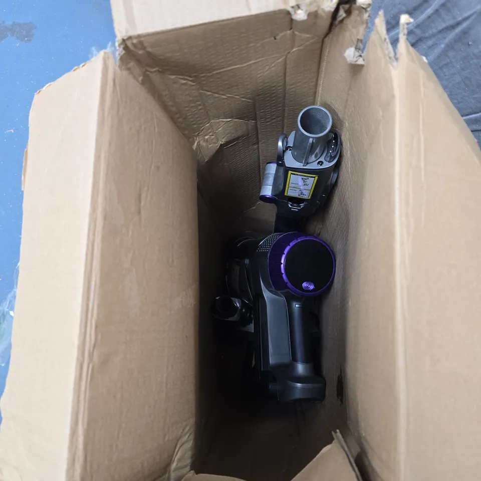 SHARK POWERDETECT CORDLESS PET VACUUM CLEANER