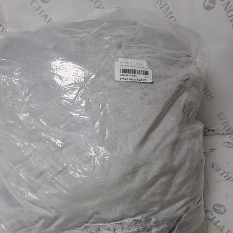 COZEE HOME CRINKLE CRUSHED VELVET & VELVETSOFT 4 PC DUVET SET IN SILVER/GREY - KING SIZE