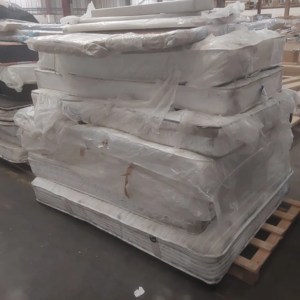 PALLET CONTAINING APPROXIMATELY 7x MATTRESSES, 3x HEADBOARDS