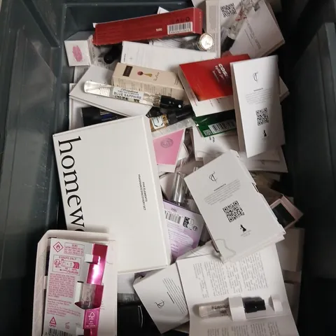 LARGE QUANTITY OF ASSORTED TESTER AND SAMPLE FRAGRANCES