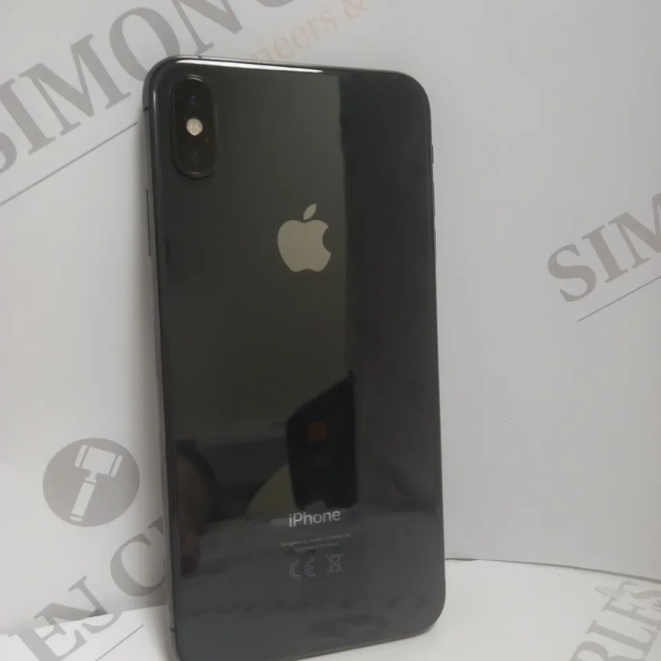 APPLE IPHONE SMARTPHONE - MODEL UNSPECIFIED 