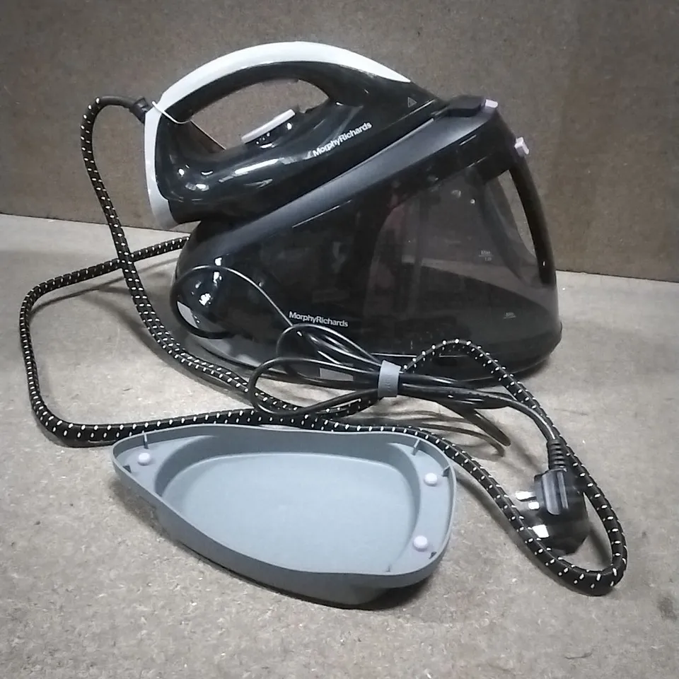 BOXED  MORPHY RICHARDS EASY STEAM BLACK 1.8L STEAM GENERATOR 