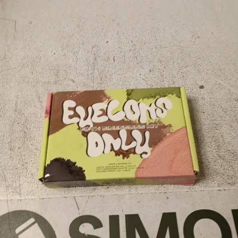 MADE BY MITCHELL EYECON'S ONLY! 5-DIMENSIONAL PALETTE (MAKEUP PALETTE)
